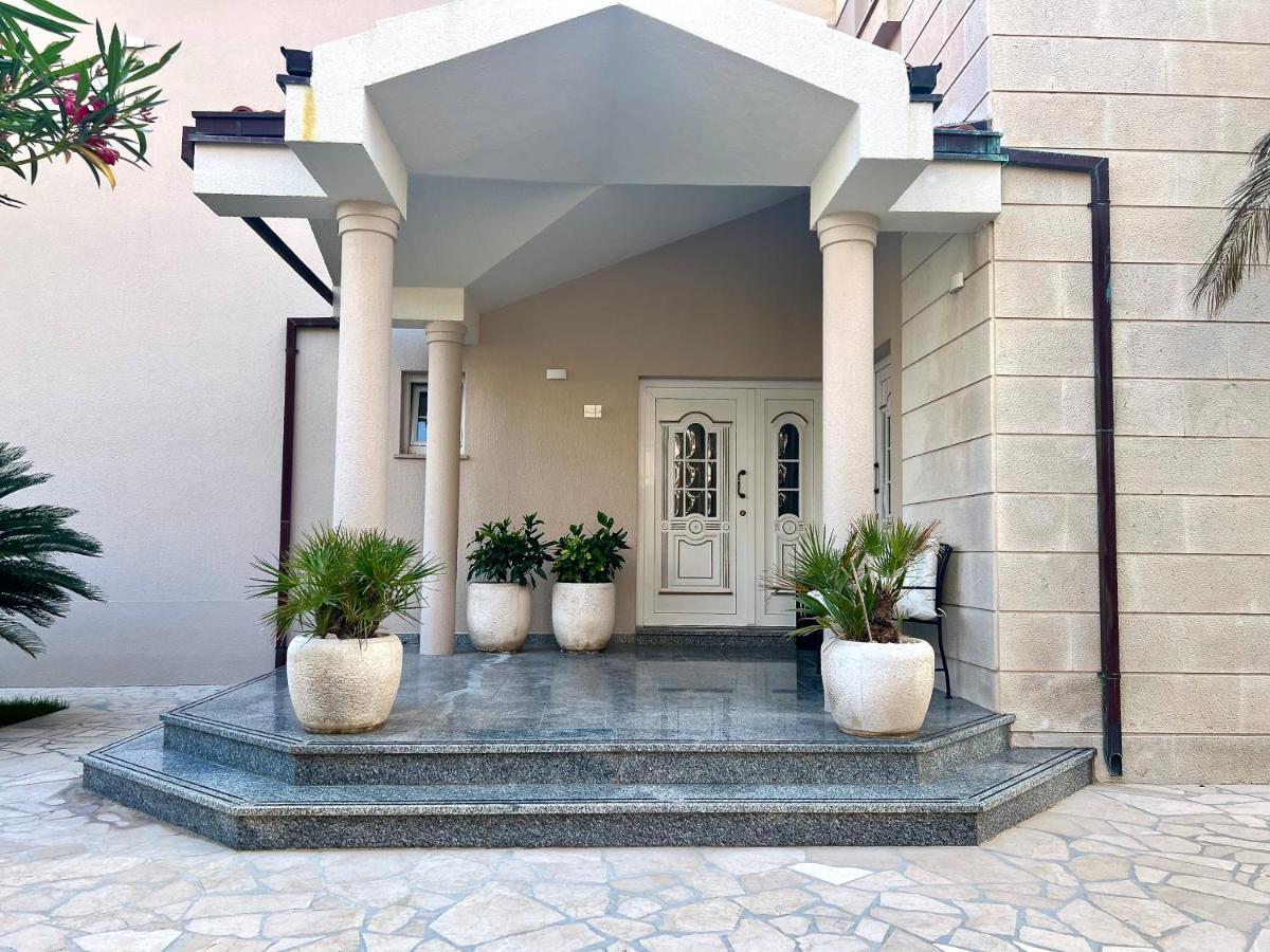 Villa Romana II Omiš Exterior foto